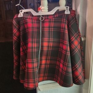 Hot Topic plaid skirt